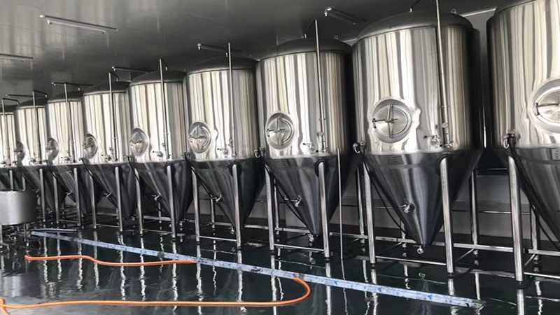 鹤山精酿啤酒设备厂—精酿啤酒设备主要生产工艺